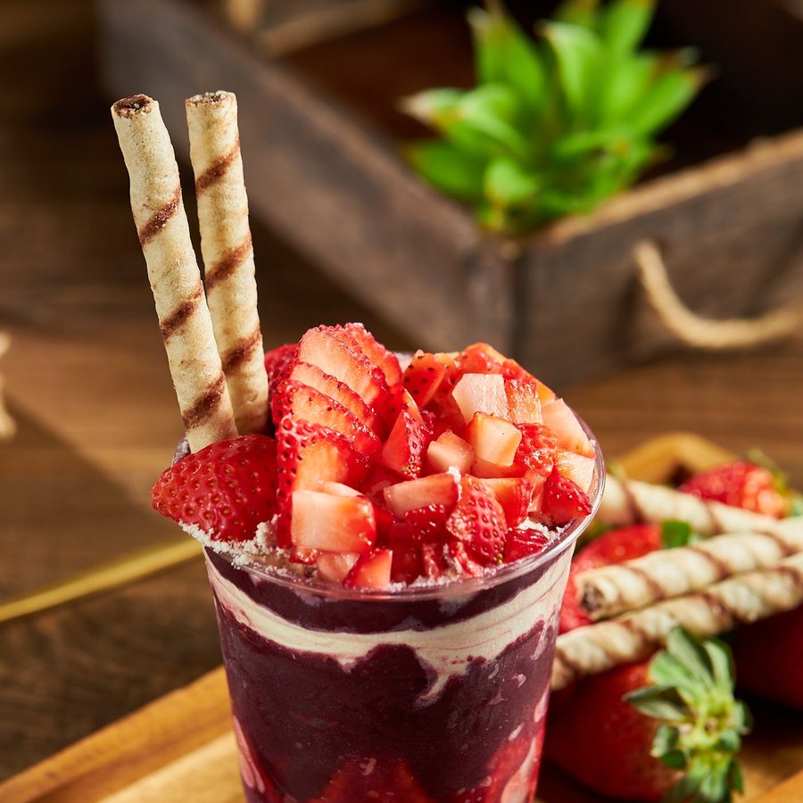 Açaí bowl MegaDog